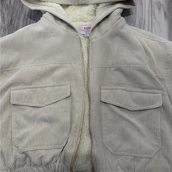 CI Sonó Corduroy Collection Size Large
Beige Corduroy Hooded Jacket - Picture 3 of 4